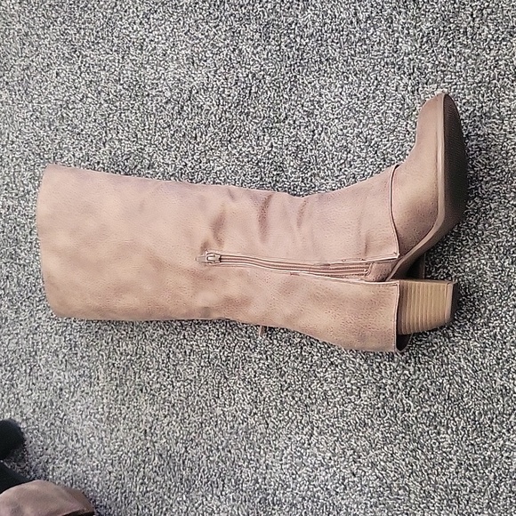 Knot Rated 9 - Spiffy -Taupe - Picture 3 of 8